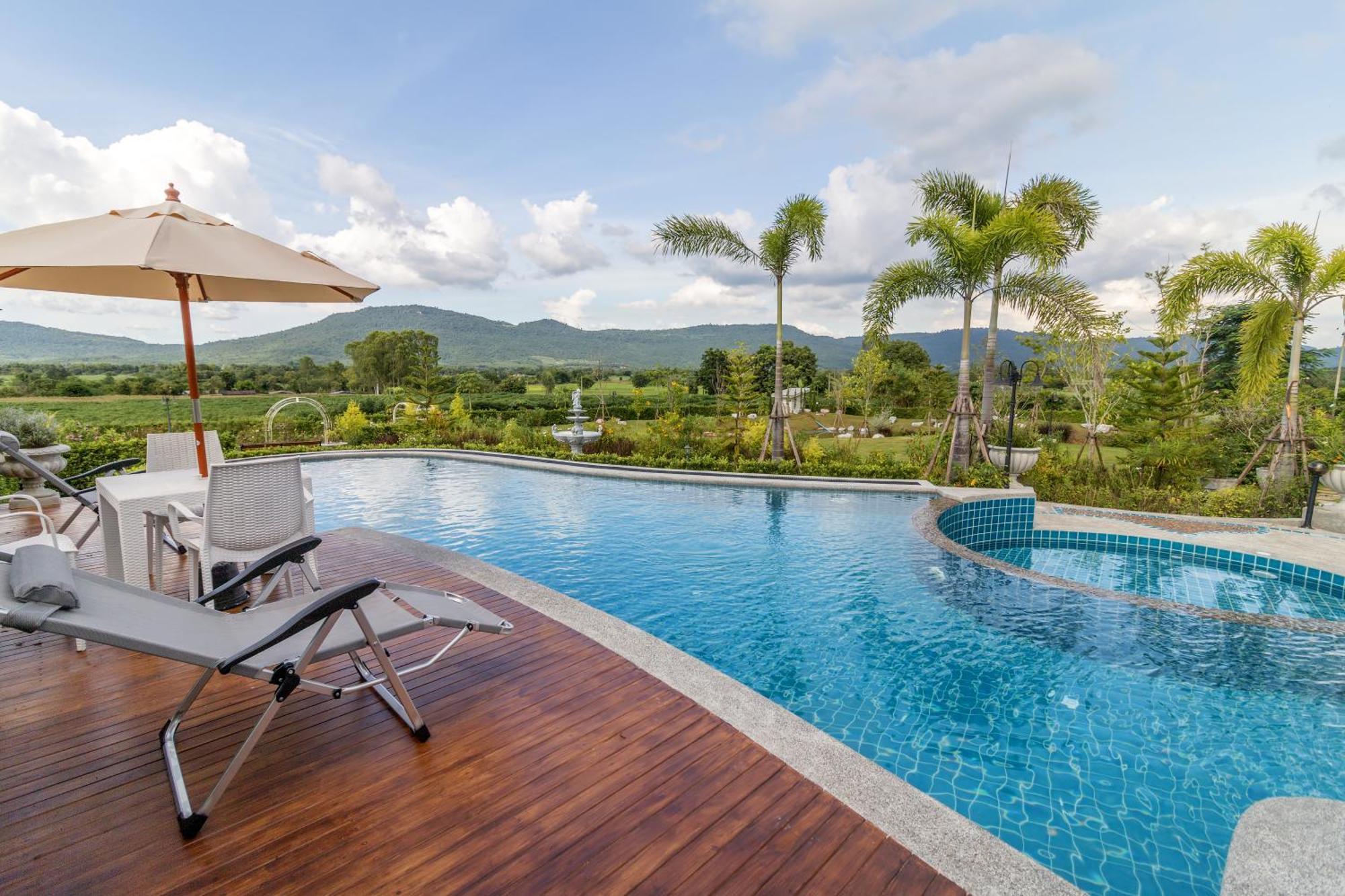 Chateau De Prim Khao Yai Ban Sap Phlu Esterno foto