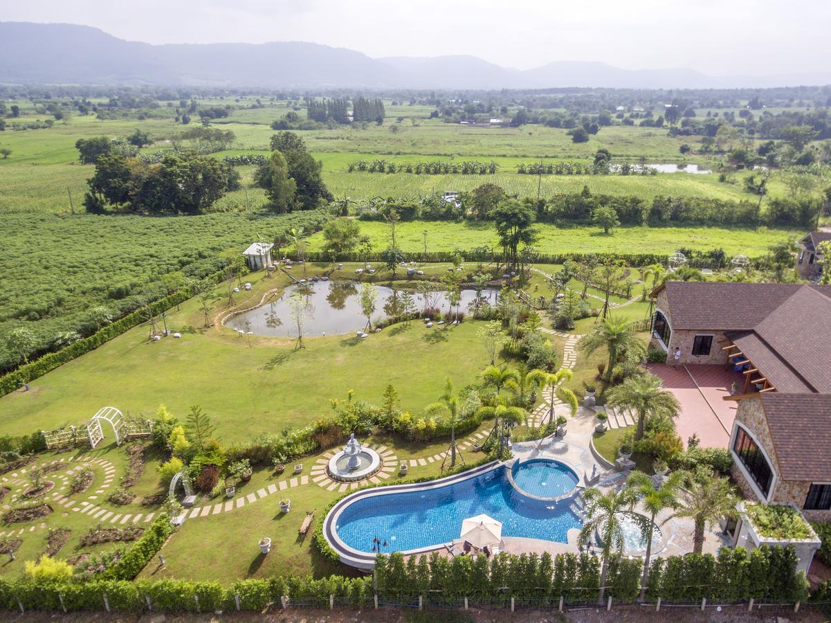 Chateau De Prim Khao Yai Ban Sap Phlu Esterno foto