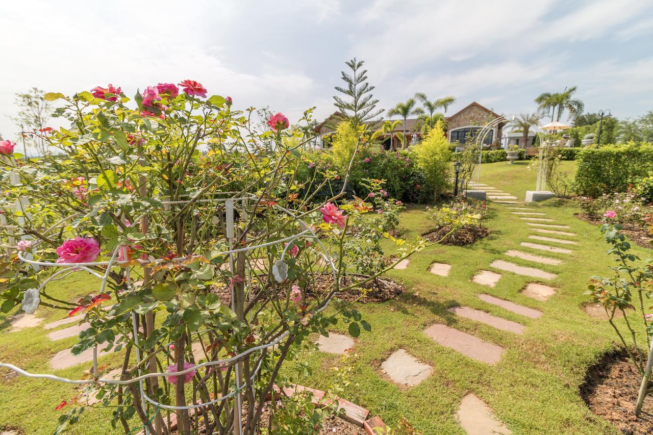 Chateau De Prim Khao Yai Ban Sap Phlu Esterno foto