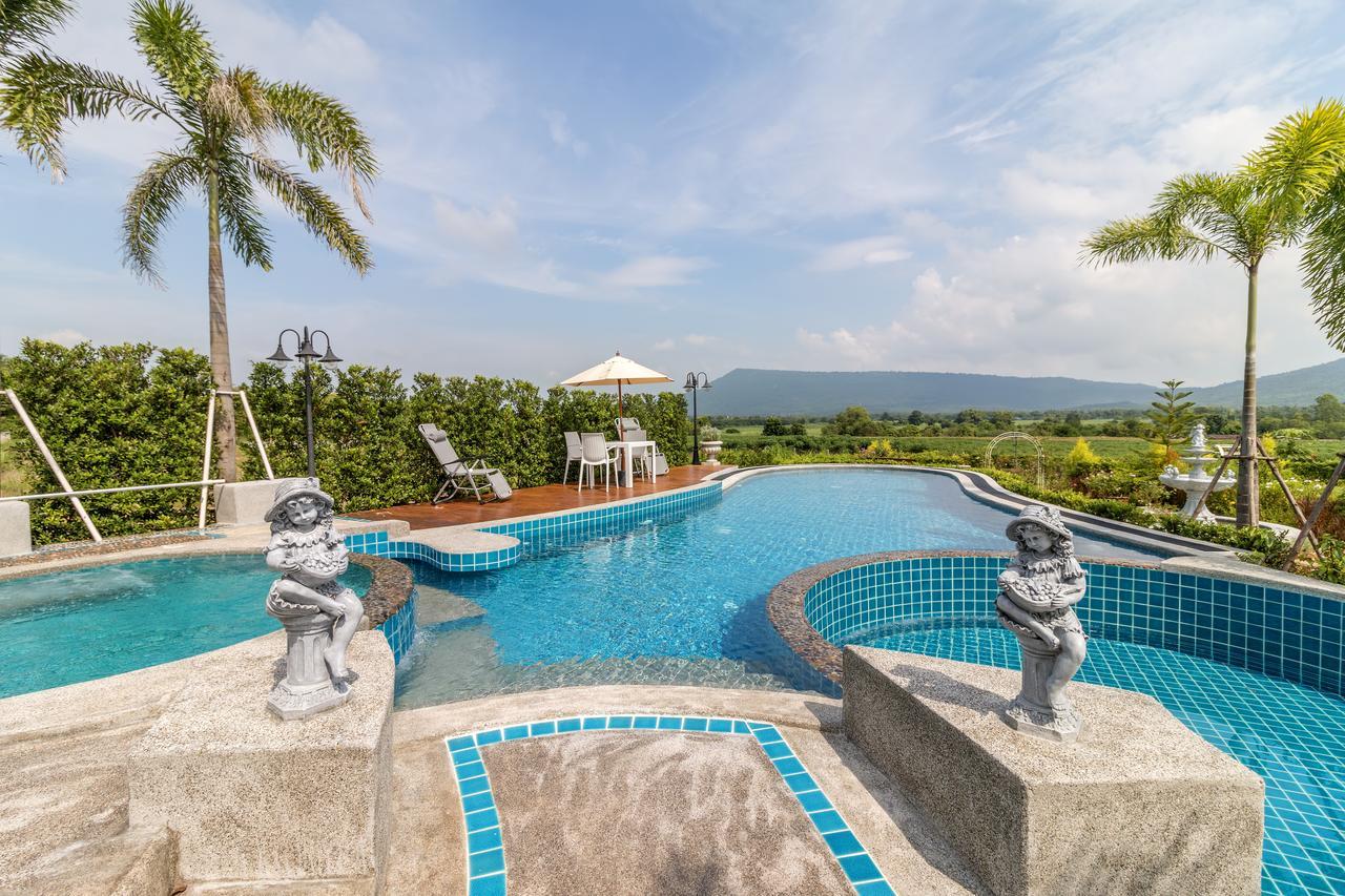 Chateau De Prim Khao Yai Ban Sap Phlu Esterno foto